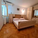 Vinea Apartment Makarska