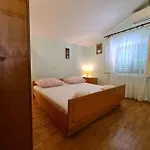Apartment Vinea